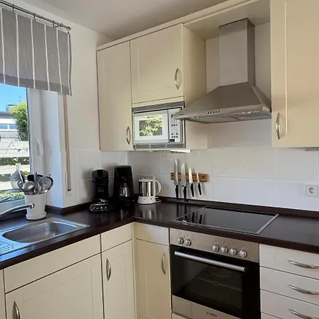 Haus Strandgut In Hooksiel Schillig