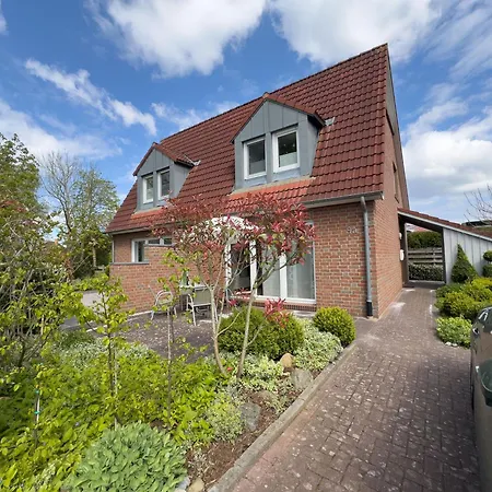 Haus Strandgut In Hooksiel Tatil Evi *