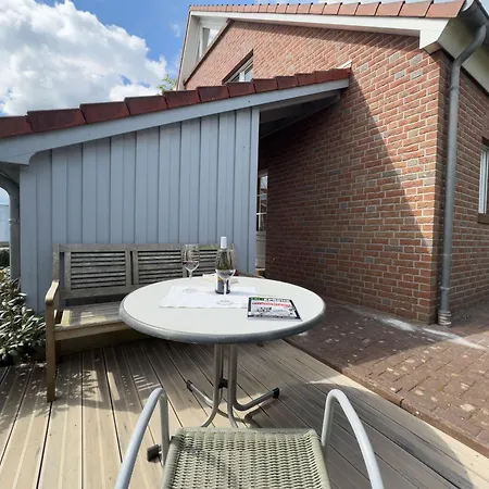 Haus Strandgut In Hooksiel * Schillig